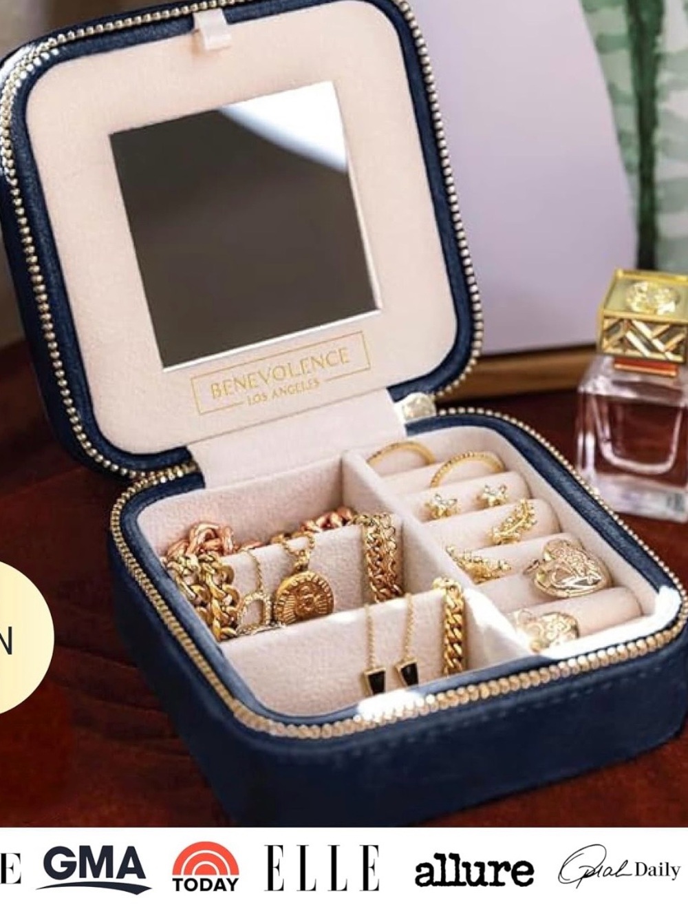 Benevolence LA Plush Velvet Jewerly Box - Travel Case Organizer with Mirror - Picture 4 of 11